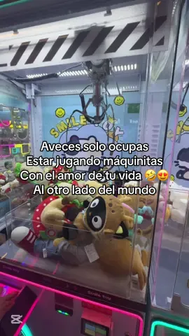 Jugando maquinitas juntos fue divertido 🤣🤩😍 #coreadelsur #maquinitas #corea #viralvideo #funny 