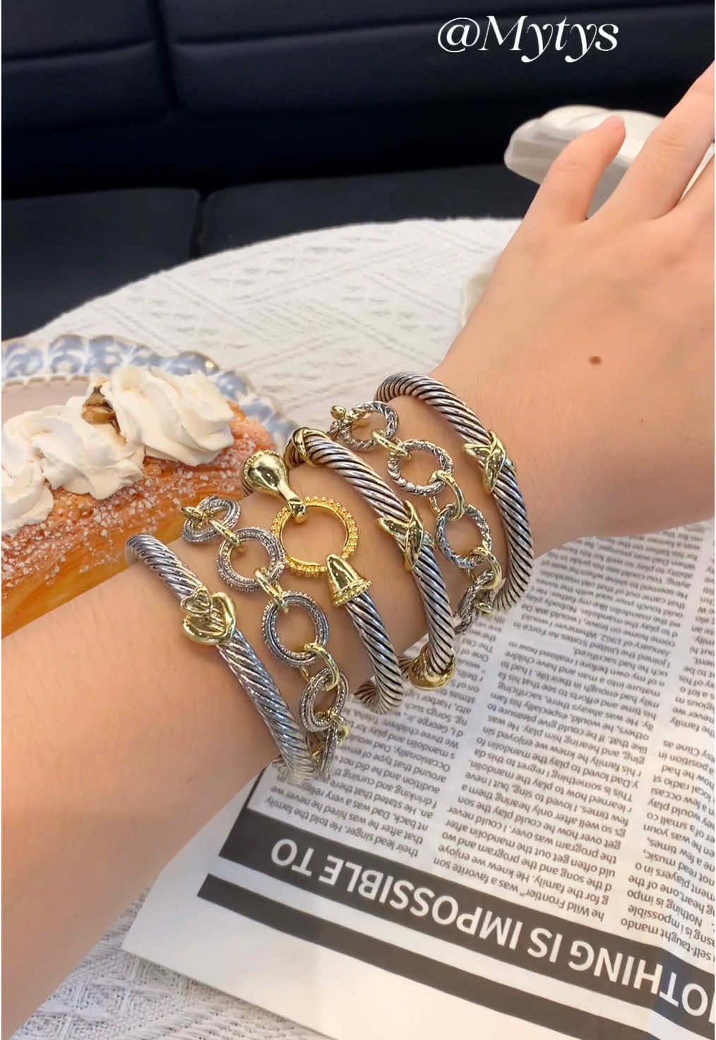 So pretty🎉# xxy #Mytys #tiktokshopbacktoschool #fashion #jewelry #tiktokshoplabordaysale #RushReady2025 #bracelet #outfits #foryoupage #tiktokshop #jewelrytiktok #olebrandselect 