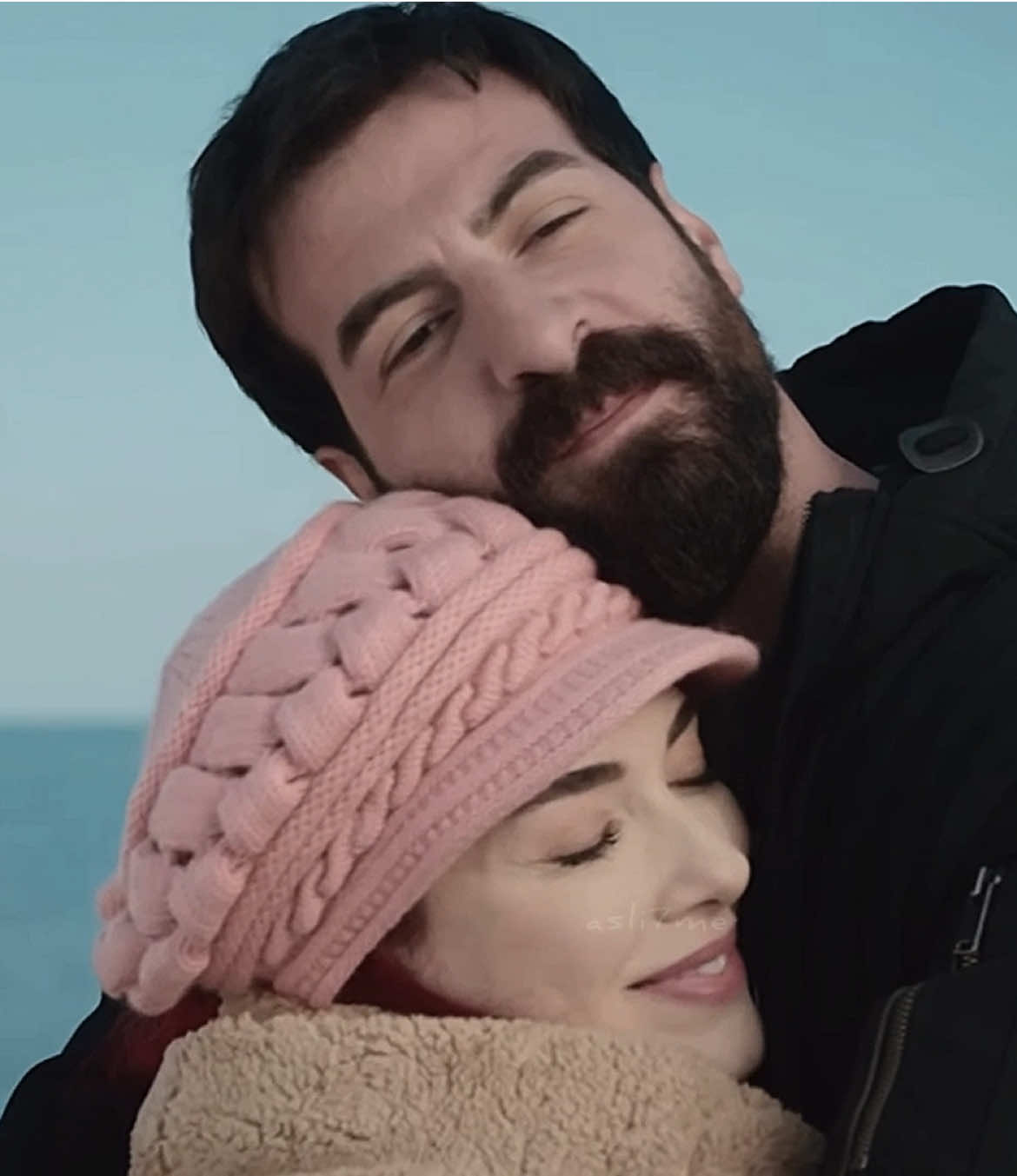 شفيكم مايحبها 😌 #kuzeyyıldızı #yılkuz #نجمة_الشمال #kuzeyyıldızıilkaşk 