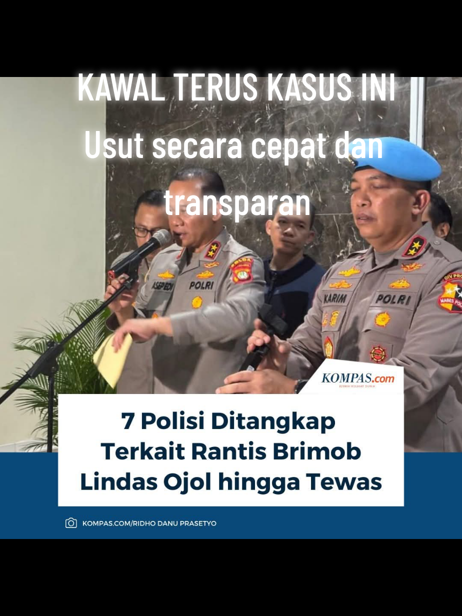 “Saat ini pelaku sudah kita amankan sejumlah 7 orang,” kata Kadiv Propam Polri Irjen Pol Abdul Karim di RSCM, Jakarta Pusat, Kamis malam. Baca di sini: https://megapolitan.kompas.com/read/2025/08/29/00273031/7-polisi-ditangkap-terkait-rantis-brimob-lindas-ojol-hingga-tewas / #Polisi #Brimob #ojol 
