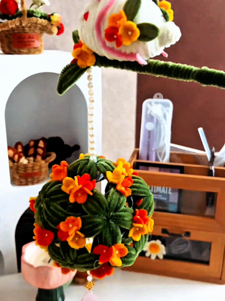 Lồng đèn kẽm nhung  #hienmuimui #handmade #hoakemnhunghandmade #hoakemnhung #flowers 