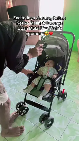 MasyaAllah bayi 2 bulanku🥹🫶 #momenkakekbersamacucunya #cucudankakeknya #bayi2bulan