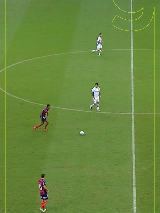 O belo gol de Luciano Juba, que garantiu a vitória do Bahia sobre o Fluminense (1 a 0), em jogo de ida das quartas da Copa do Brasil. #futebol #bahia #fluminense #copadobrasil #tiktokesportes