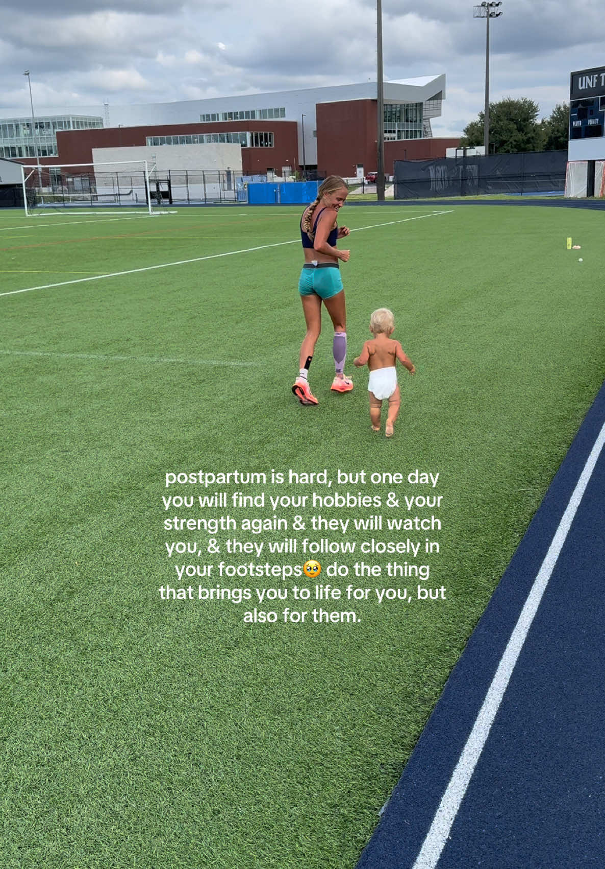 coming from someone dealing with prolapse at 1.5 years postpartum, I know it’s long and it is hard but find a way, don’t give up on your dreams and it will teach them to not give up on theirs😭 #mom #motherhood #postpartum #runner 