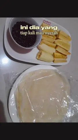 Piscok lumer,teh tubruk  cocok di sajikan pagi,siang,sore,malam
