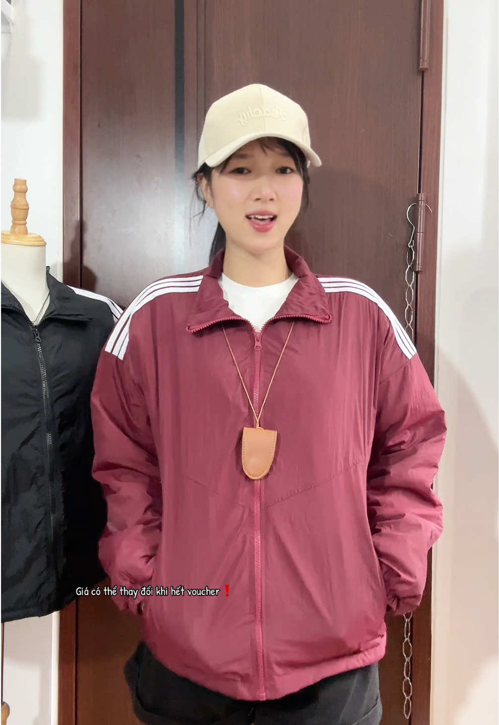Chầu ơi! Giá đầu mùa thì quá hời rồi, như mua 2 tính xiền 1 🤑😍 #aokhoacgiotranbong #aokhoactranbong #aokhoacgionamnu #aogiotranbong #thoitrang 