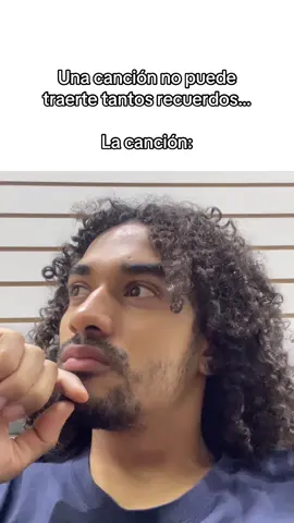 Uff desbloqueé los recuerdos d@⚡️Andrade10x el 2018 y 2019 de una con esta canción😮‍💨 #freefire #recuerdos #thedonato #2019 #parati