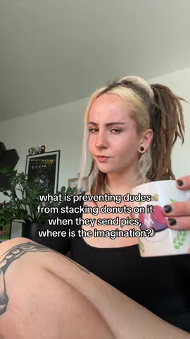 👀👀