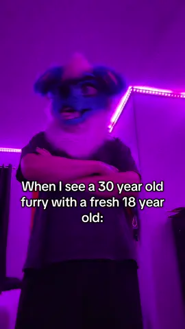 Yeah #furry #furries #furriesoftiktok #furrytiktok #fursuit #helpme 