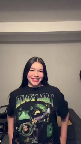 🥸 
