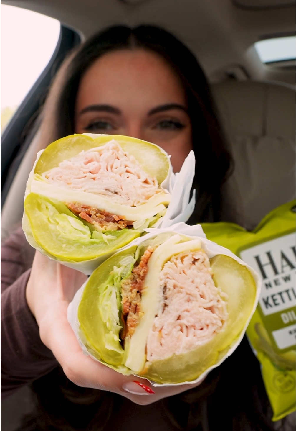 pickle sandwich 🥒🤩 @sevenbrothersoceanside @Diet Coke @Hal’s New York #eatwithme #pickles #sandwich #picklesandwich #mukbang 