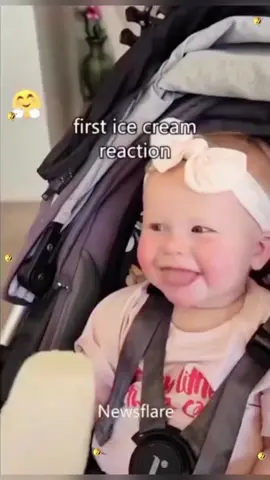 When the baby eats for the first time🥰🥰#baby #babies #cute #cutebaby #babycute #lovebaby #babylove #babyfunny #funnybaby #funny #fun #foryou #lovely #viral 