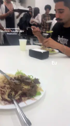 RU nosso de cada dia.                  #mulherdepreso🔓🕊👫💍 #foryou #meme #briga #viral @Greick 