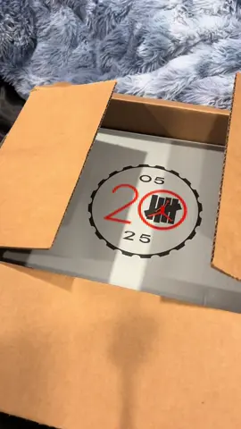 Undefeated unboxing 