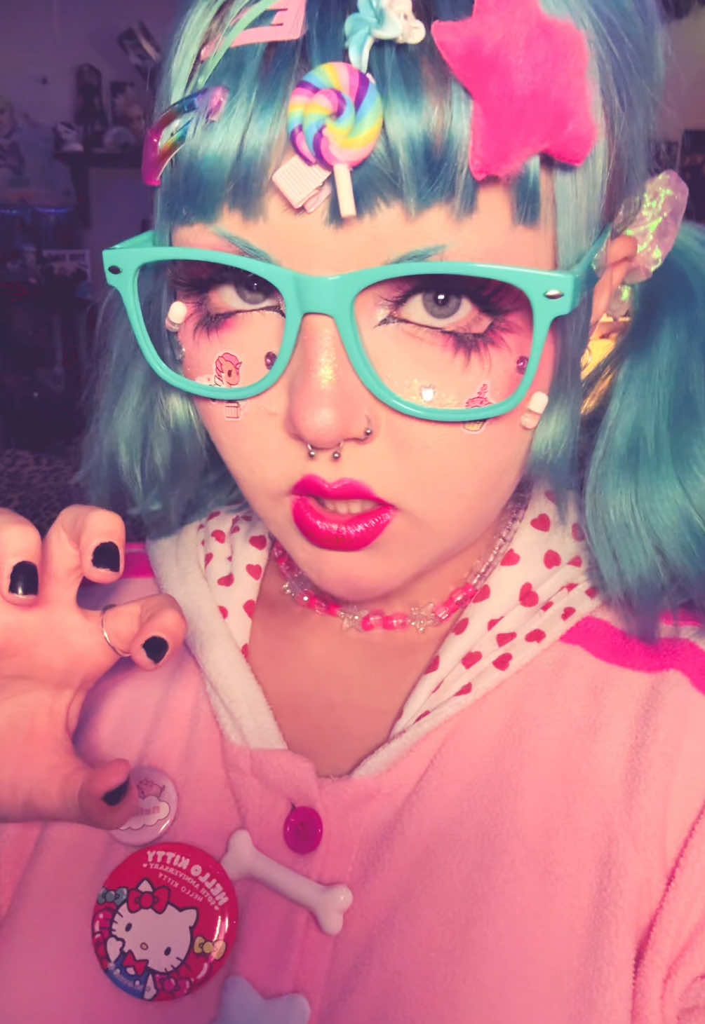 guys i just bought my first 6% doki doki piece i’m so excited 🙀💕 #fyp #foryoupage #makeup #outfitinspo #decora 