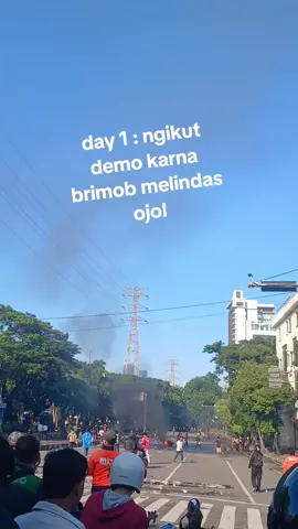 Markas brimob kwitang jakpus memanas tadi pagi 🔥 #demo #markasbrimob #fyppppppppppppppppppppppp 