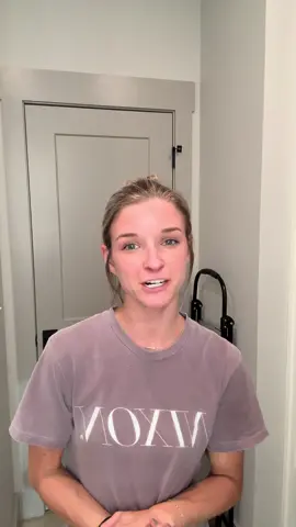 I’m pretty new to the TikTok creator pilot program, this window cleaner has been an absolute game changer for me!! It’s cheap, has free shipping, saves so much time, and is very easy to use. If you’re looking for a good product to promote, try this one out!! #tiktokcreatorpilotprogram #tiktokshop #tiktokshopcreatorpicks #productsyouneed 