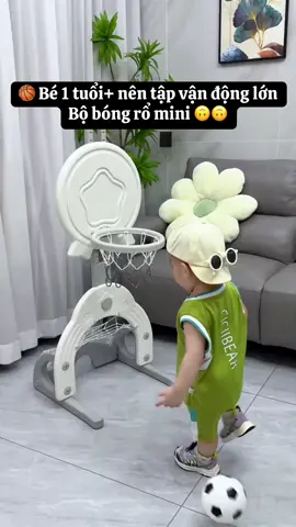 🏀 Bé 1 tuổi+ nên tập vận động lớn – bác sĩ nhi đều khuyên nha! 👉 Bộ bóng rổ mini cho bé: ✅ Chiều cao vừa tầm, bé dễ ném trúng rổ ✅ Rèn luyện sức khỏe, phản xạ nhanh nhẹn ✅ Giúp bé yêu thích thể thao ngay từ nhỏ 👩‍👩‍👧 Cả nhà cùng chơi – gắn kết tình cảm 📦 Có hàng sẵn – lắp đặt dễ dàng, an toàn cho bé 💕 #dochoitreem #bongrochoBe #dochoigiaoduc #vandongcungcon #mevabe