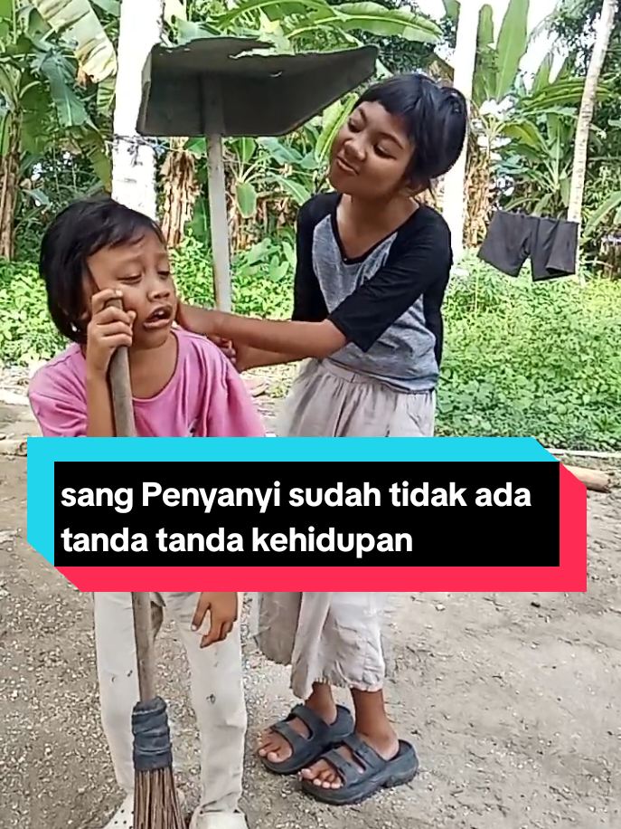 lagi di fase mau bayar utang  belum punya duit  tapi disuruh nyanyi ##fyppppppppppppppppppppppp #emaklucuviral 