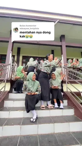 Membalas @mieayam_hotplatesatu sekolah kenak prank🤭#viralvideo #ngakakkocak #seputihbanyak #smansa #fypage 