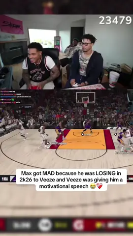 #plaqueboymax #veeze #streamer #kaicenatclips #viral 