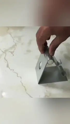 Suporte de Celular de PVC – Fácil, Rápido e Barato #DIY #SuporteDeCelular #PVC #FaçaVocêMesmo #TruquesCaseiros   