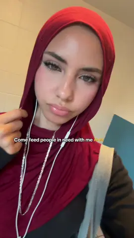 I wanted to make this post to motivate people to go out and help others in their community 💕 say allhumdallah and remember the more you give the more Allah will reward you in this dunya🫶