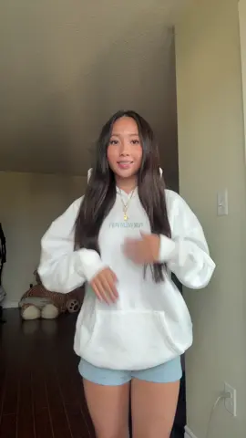 sweater weather #fyp #fypシ゚ #trending #viral #dance