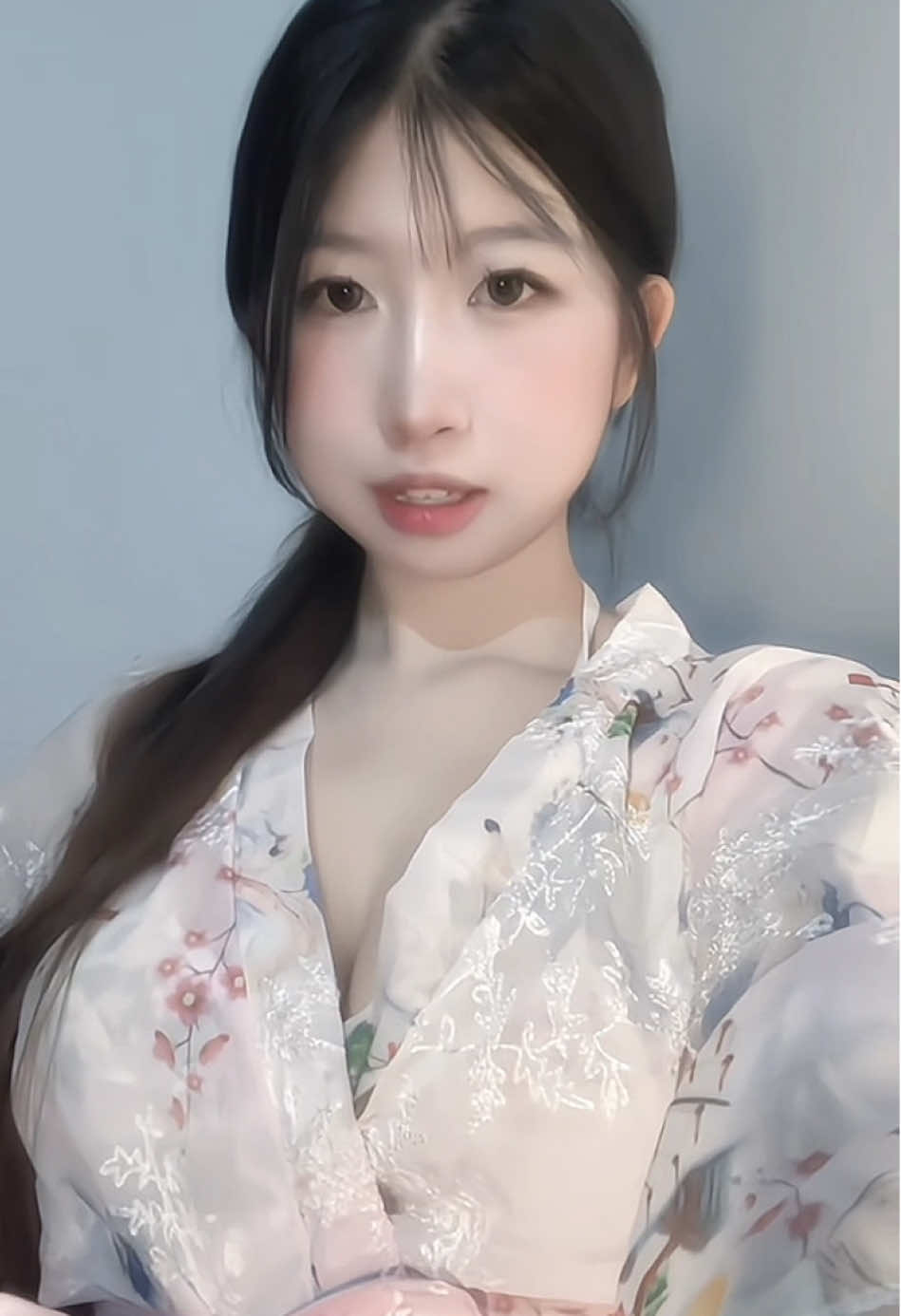 trông hơi mờ #fyp #viral #kimonostyle #cưtee 