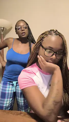 Jealousy!! Mom, and daughter things 😂🤣 #fyp #justfun #laughs #mylilfriend❤️ #fypシ 