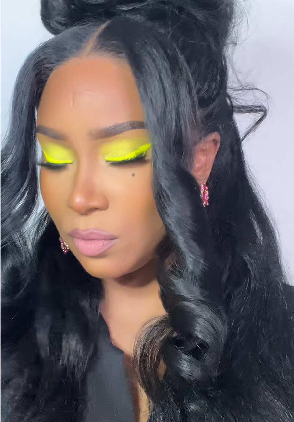 Monochromatic Eyes…. Drafts Lost video  @bareMinerals  @Juvia’s Place  @Laura Mercier  @Smashbox Cosmetics  @Black Radiance  Suva 
