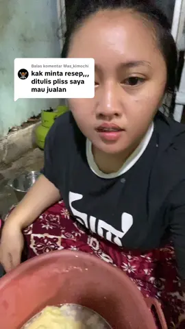 Membalas @Mas_kimochi  1 biji kentang, 1 kg tpung trigu,1 butir tlur, 1 sdm garam, 1 sdt fermipan ,3-4 siung baput