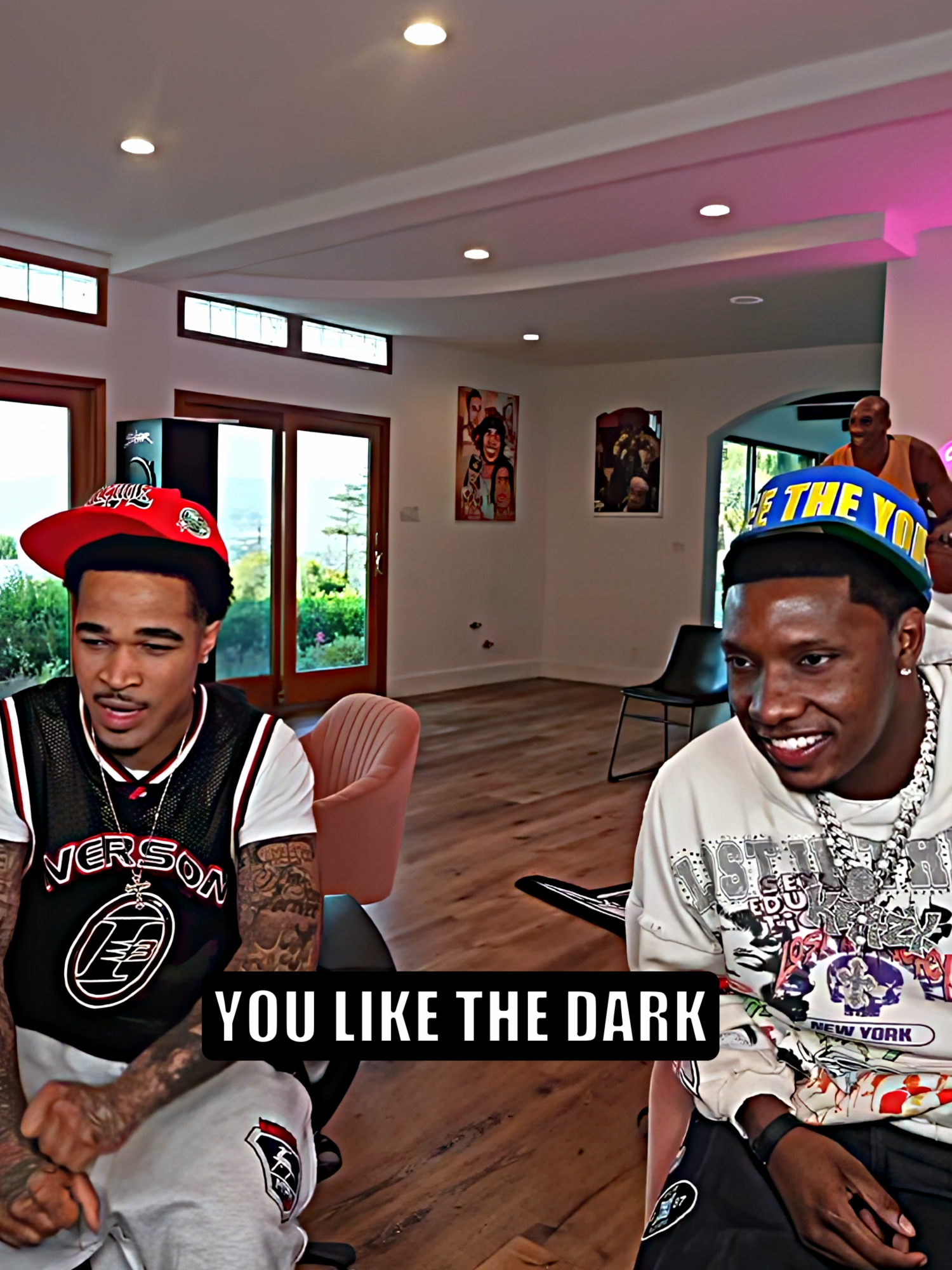 Rob49 Pulled Up to PlaqueBoyMax’s ‘In The Booth’ & Chat Said He Looked Like Silky 😭 #plaqueboymax #plaqueboymaxclips #rob49 #twitch #twitchstreamer #twitchclips #xyzbca #fyp #fypシ #fypシ゚viral #foryou #foryoupage #explore #explorepage #trending #viral #tiktok