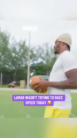 “not today chat” 😭 #lamarjackson #nfl #baltimoreravens #ishowspeed 