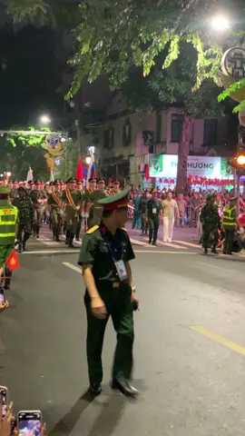 Không ai sinh ra đã là anh hùng nhưng chỉ cần có lòng yêu nước nồng nàn thì sẽ hóa anh hùng ❤️❤️❤️