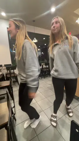 😭✌️
