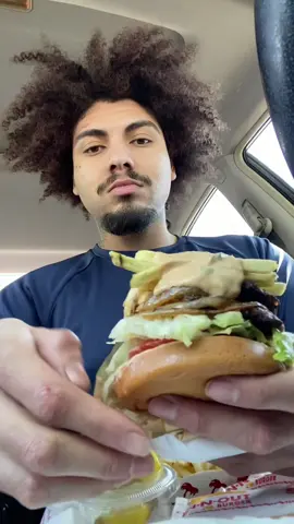 #innout #cheeseburger #mukbang 