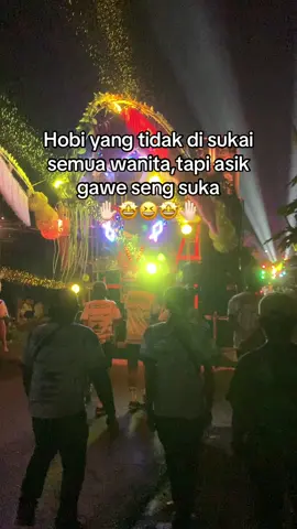 Cwe hobi sound pasti setia 🫢#fyp #karnaval #sound #soundhoreg #soundhoregjawatimur 