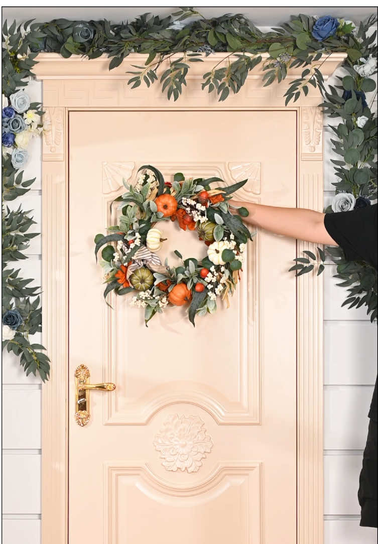 Why artificial wreaths are better than real ones - no shedding, no allergies, no mess!🌸🌺#tiktokshoplabordaysale #fallvibes #falldecor #wreathmaking #fallwreath 