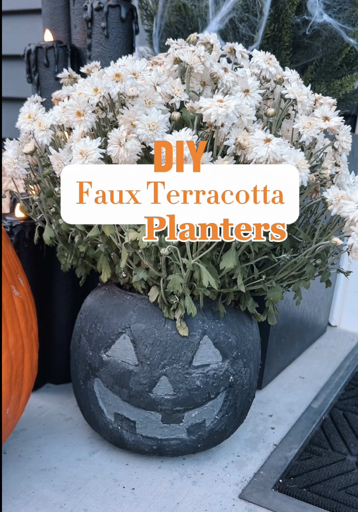 How to make Faux “Terracotta” planters aka the Pottery barn pumpkin look a-likes but a planter version! 🎃 #halloweendiy #terracottapumpkins #halloweendecor #halloweendecorations 