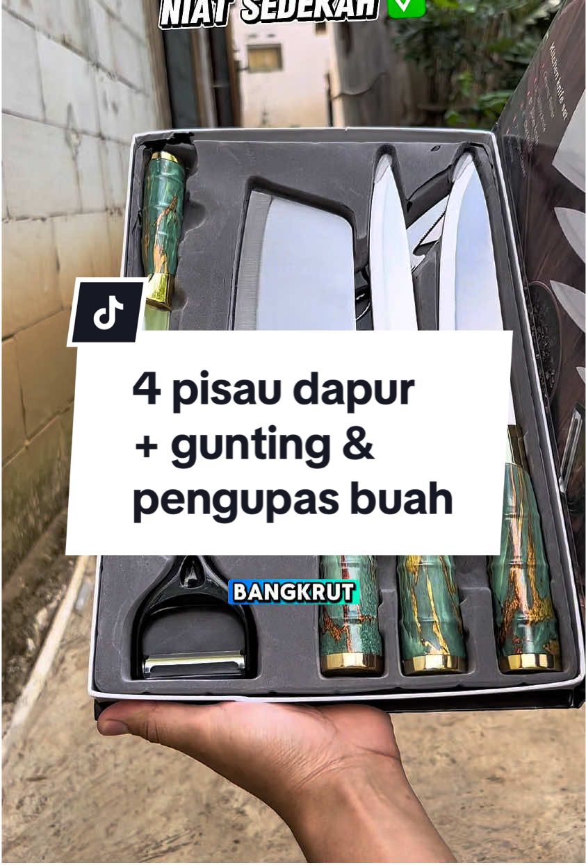 Kitchen knife set bambu 6 pcs, lengkap untuk kebutuhan dapur sehari-hari! 🔪✨ Tajam, praktis, dan memudahkan memotong berbagai bahan masakan #kitchenknife #pisaudapur #alatdapur 