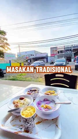 Rekomendasi makanan tradisional khas aceh di sekitaran gampong baet kunjungi juga original vt ini by :infokulineraceh (delete video? DM mimin ya) #kuliner #khas #aceh 