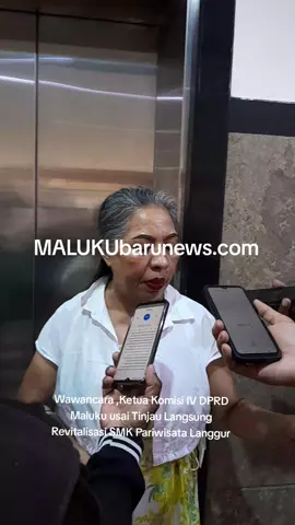 Vidio   — Ketua Komisi IV DPRD Provinsi Maluku, Saudah Tethool, melakukan peninjauan langsung terhadap pelaksanaan program revitalisasi sekolah yang sedang berjalan di Kabupaten Maluku Tenggara, khususnya di SMK Pariwisata Langgur, sebagai bentuk pengawasan awal terhadap penggunaan anggaran pendidikan.### #selengkapnyabolehbaca #dimalukubarunews.com#