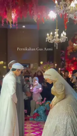 PERNIKAHAN GUS AZMI DAN DIHADIRI OLEH ABUYA ZAIN BAHARUN #gus #gus azmi sholawat nabi muhammad #azmiaskandar #gusazmiaskandar 