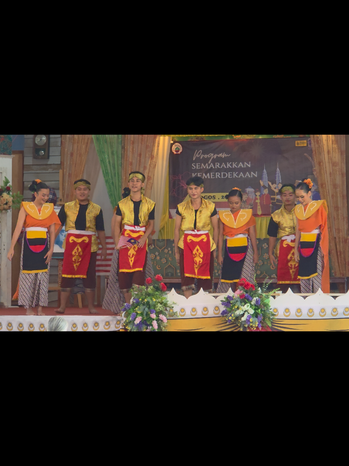 Program Semarak Kemerdekaan SMK Simanggang. Persembahan Tarian Dari Pelajar PTE #smksimanggang  #FYP #foryoupage 
