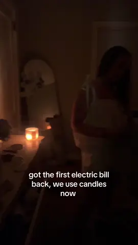ummmmm that actually insane……. #fyp #electricbill #iwannamovebackhome 