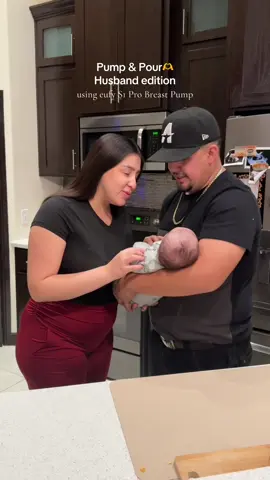 Baby is already 6 weeks! Time flies so fast😭❤️ Gracias a Dios por mi familia! #mom #momlife  #eufyS1probreastpump #eufybreastpump #eufypump 