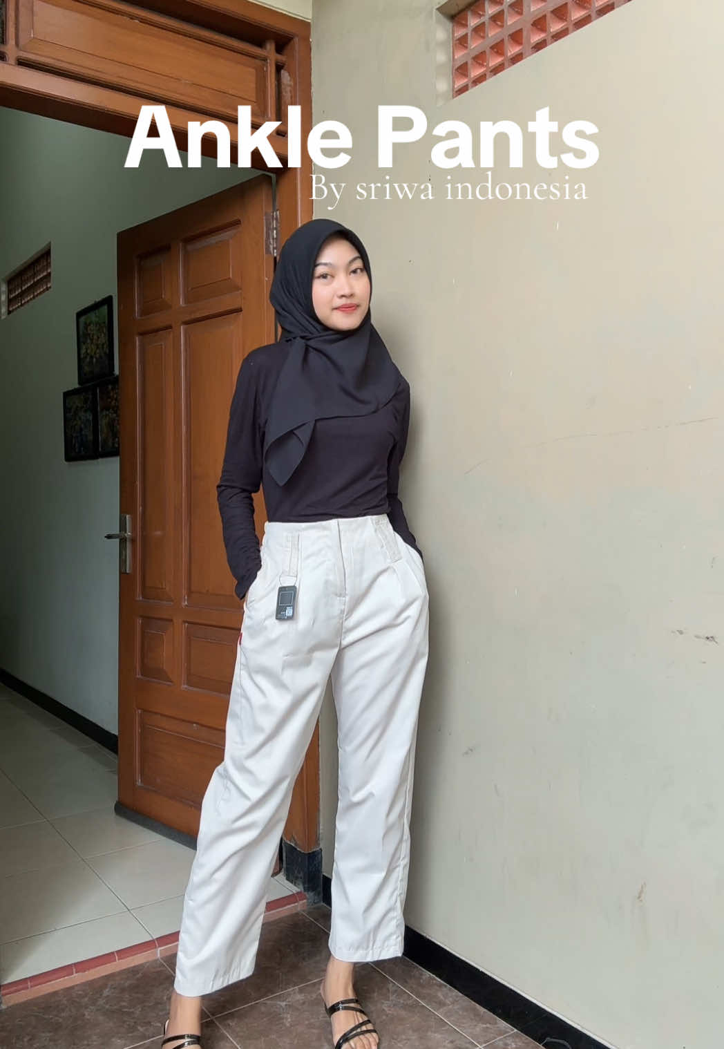 Ankle Pantsnya juara sih, nyaman bgt buat aktivitas seharian❣️ @Sriwa Indonesia  #anklepants #celanakerja #sriwa #sriwafashion #rekomendasicelana 