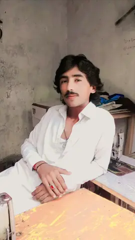هن جي عشق ۾ منهننجو نقصان💕😎
