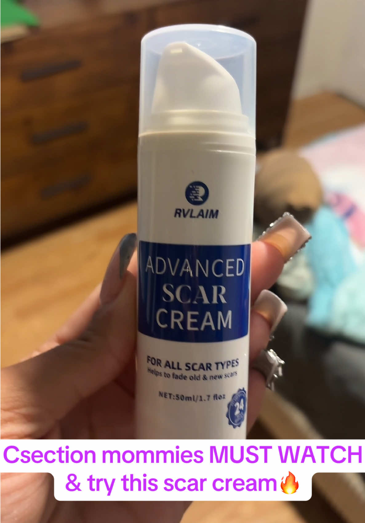 I promise you won’t be disappointed 🔥 2-3 days and my scar is already lighter than it was!! Comment your babies birthday if you’re a C-section mom💙 #scarcream #csection #tiktokshop #momlife 